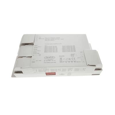 Vista en ángulo de un controlador LED blanco con múltiples puertos y especificaciones detalladas para soluciones de iluminación eficientes.