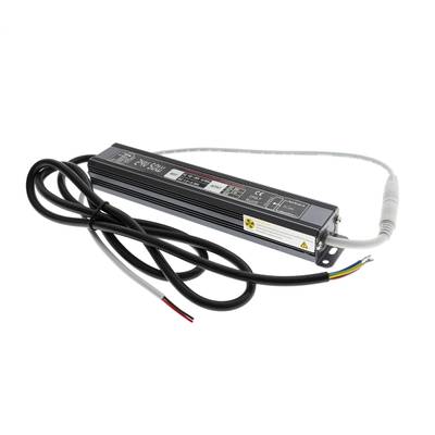 Controlador de iluminación LED rectangular negro con cables, múltiples etiquetas en la parte superior, aislado con base blanca para una gestión eficiente de la energía y la instalación.