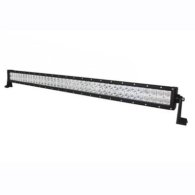 Barra de luces LED en carcasa negra con luces cuadradas, montada sobre soportes para una iluminación óptima. Ideal para mejorar la visibilidad y el estilo.
