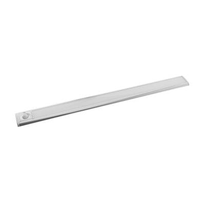 Barra de luz LED rectangular con botón de encendido, una solución de iluminación energéticamente eficiente para espacios modernos.