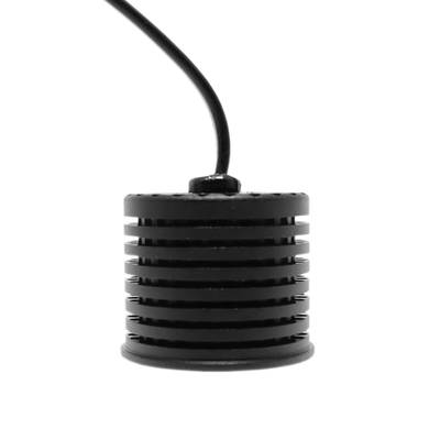 Componente LED cilíndrico negro con ranuras horizontales y cable superior, ideal para soluciones de iluminación eficientes.