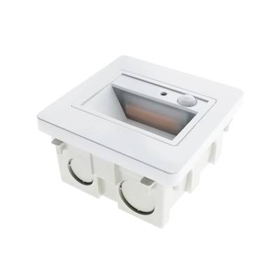 Aplique LED rectangular blanco con sensor de movimiento para uso exterior/interior, presentado sobre fondo blanco. Solución de iluminación moderna y energéticamente eficiente.