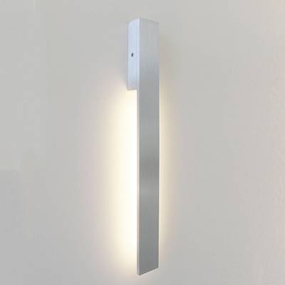 Aplique de pared Line 400 con iluminación.