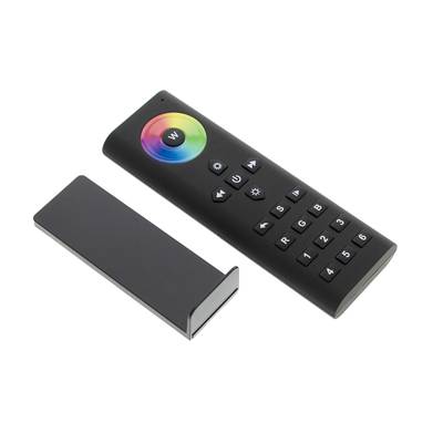 Mando a distancia de iluminación LED con rueda de colores, botones de función y teclado numérico; cubierta elegante combinada con una mayor facilidad de uso.