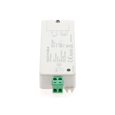 Controlador LED con conector de línea verde que muestra los datos de entrada/salida y las etiquetas de conformidad, ideal para mejorar la configuración de la iluminación de bajo consumo.