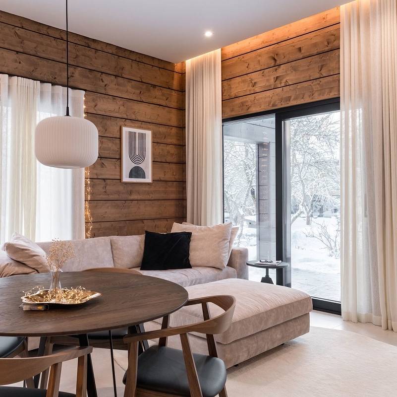 Casa de troncos en Ylästö