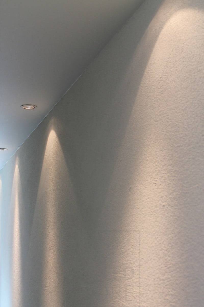 Feria de la Vivienda 2014: focos R023 instalados junto a la pared. Ledstore.fi