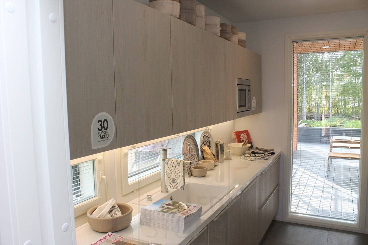 Feria de la Vivienda 2014: iluminación de encimeras de cocina implementada con cuero led en perfil de aluminio. Ledstore.fi