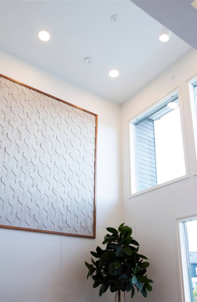 Feria de la Vivienda 2020: iluminación led plafond en el espacio alto. Ledstore.fi