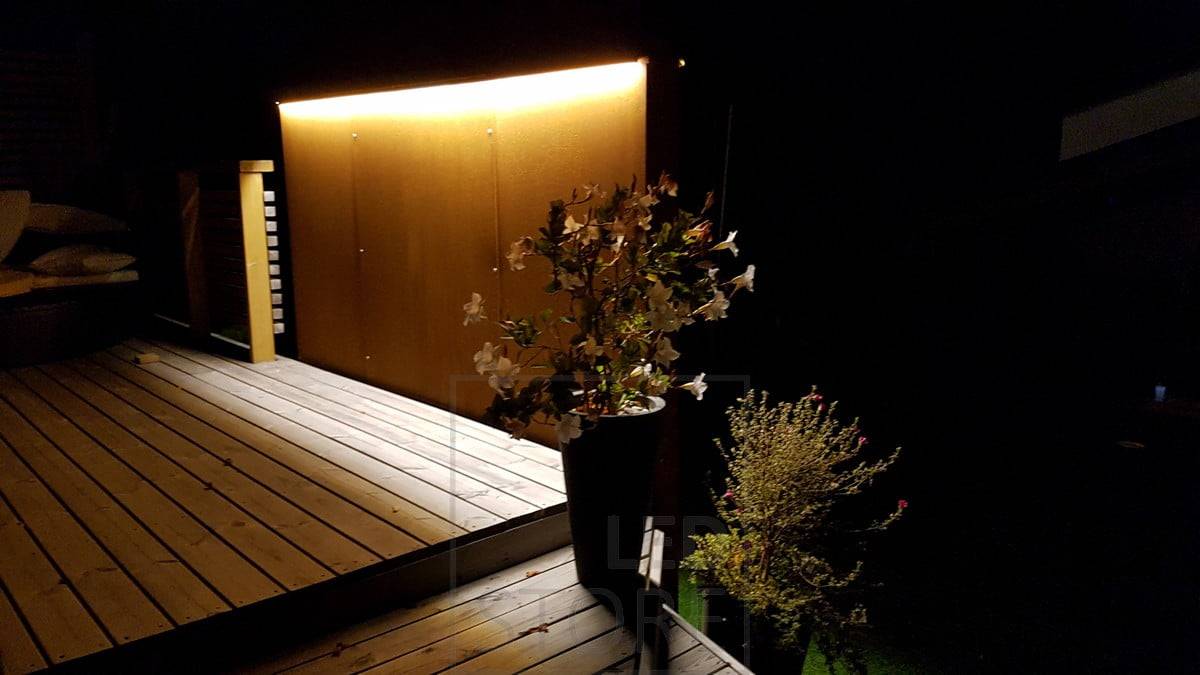 Iluminación led indirecta en una terraza. Ledstore.fi