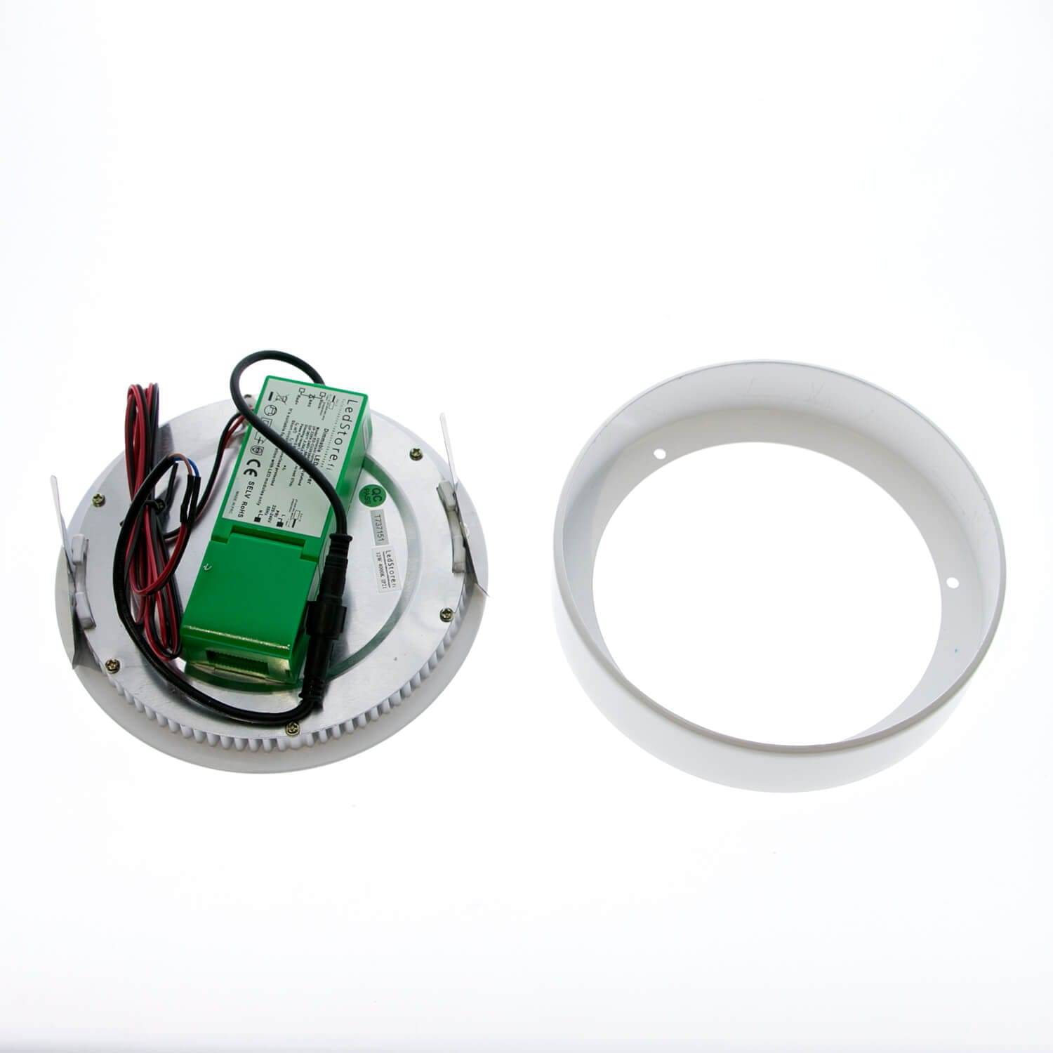 luminarias aptas para sistemas domóticos que incorporan un transformador triac