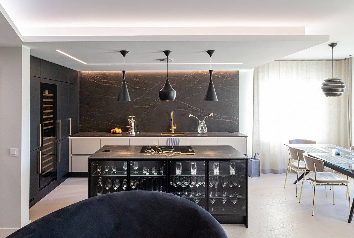 ¿Cómo se utiliza el diseño de iluminación en las viviendas? La iluminación de las cocinas se hace piso por piso.