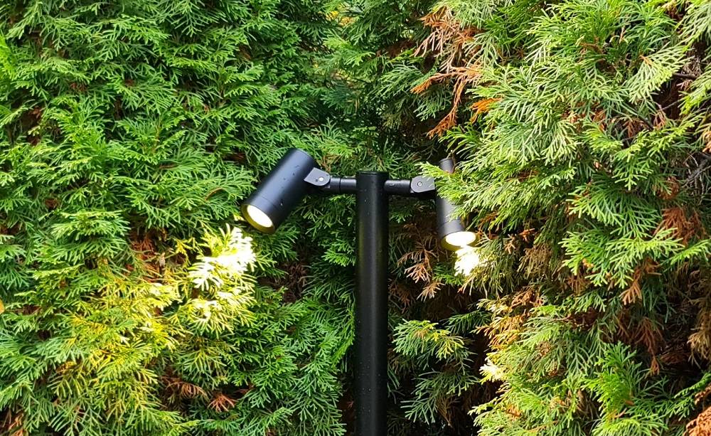 Luminaria de exterior IP55, columna TILT