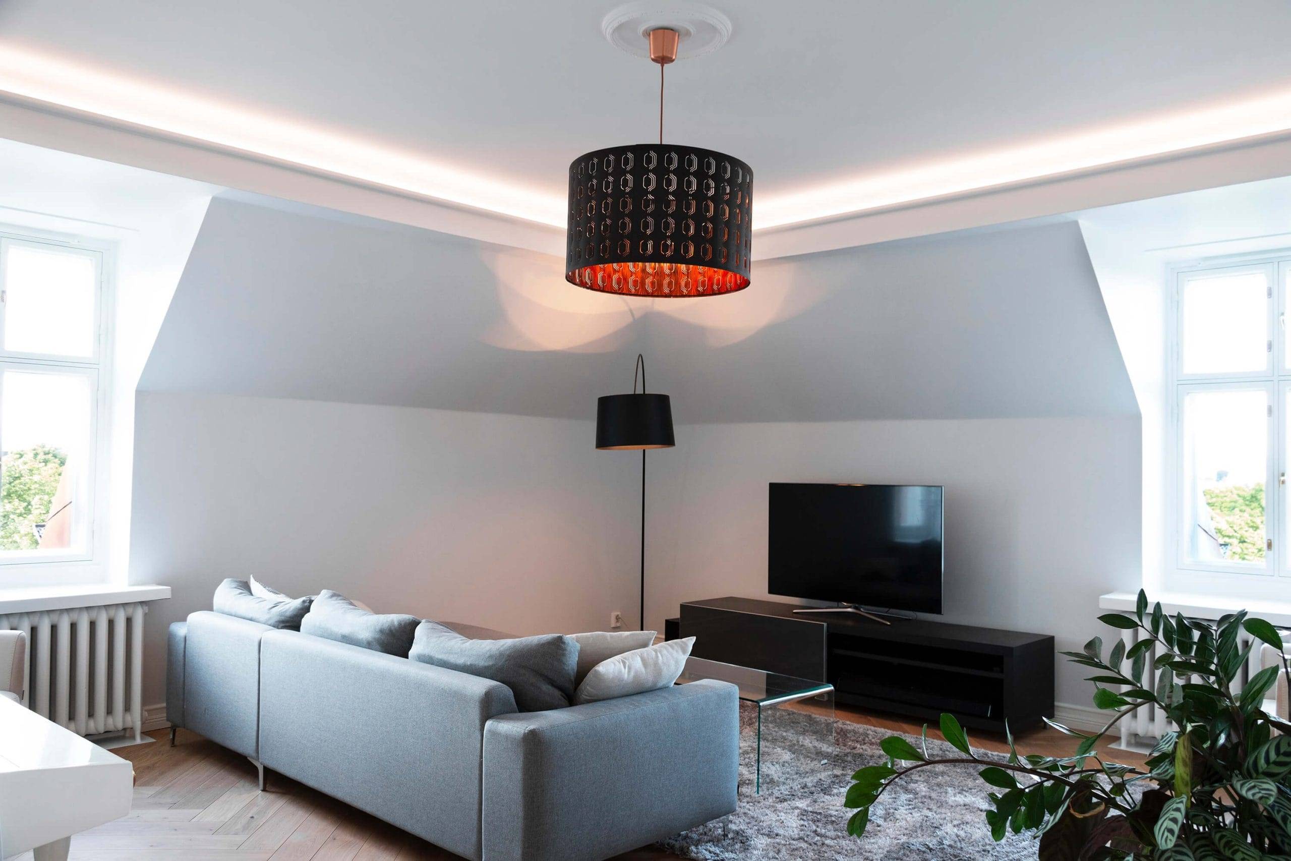 Iluminación indirecta con tiras de led en el salón, LedStore.fi