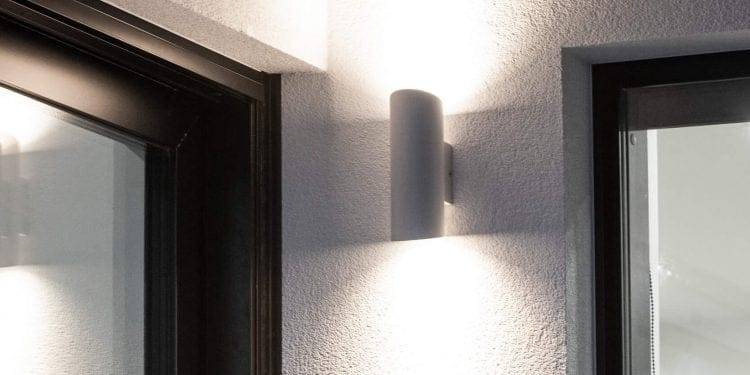 Iluminación de entrada Blanco oblicuo LedStore.fi