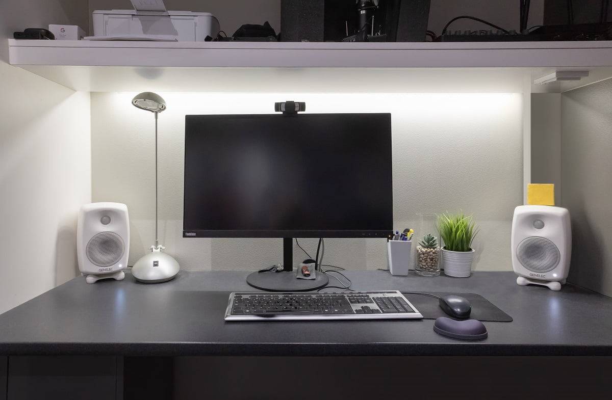 iluminación con tiras led para puestos de trabajo. Sitio de referencia de LedStore