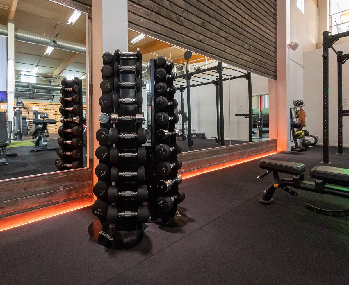 Ole.Fit En el Gate Park, la tira de LED permite jugar con diferentes tonalidades.